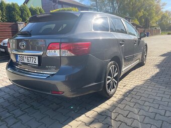 Toyota Avensis - 7