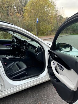 MERCEDES C220 - 7