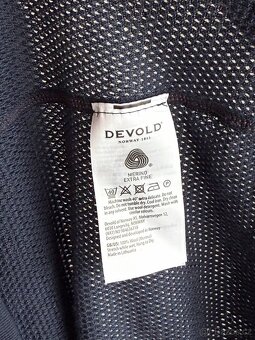 Nové merino tričko Devold Wool Mesh 190 Zip Neck Man - 7