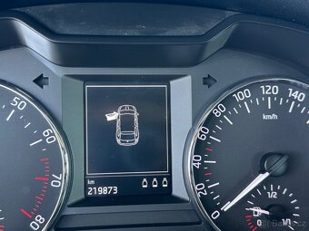 Škoda Octavia 1.4TSi PO SERVISU, VÝHŘEV SED. - 7