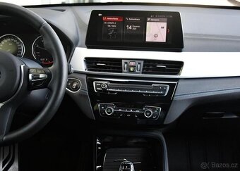 BMW X1 sDrive18d M-SPORT HUD - 7