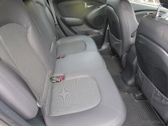 Hyundai ix35 2,0 CRDi 100kw- 4x4 - 7