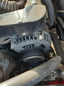 Toyota Corolla 1,4 D-4D 66kW 2005 Combi 1ND - dily - 7