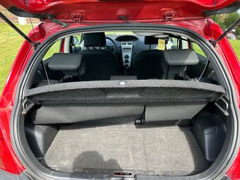 Toyota Yaris 1.3 VVT-i benzin 2007 64kw - 7