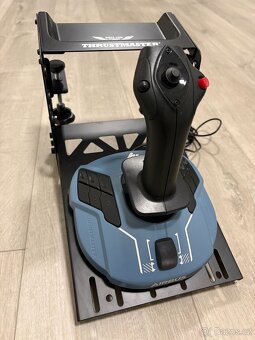 Joystick Thrustmaster - 7