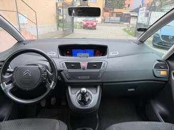 Citroën C4 Picasso 1.8 16V - 7