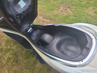 Piaggio X10 125 - 7