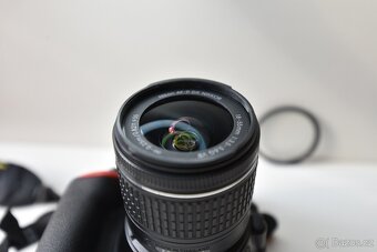 Zrcadlovka Nikon D5600 se setovým objektivem 18-55 mm - 7