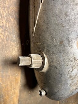 Manet 90 Dvoupíst motory - 7