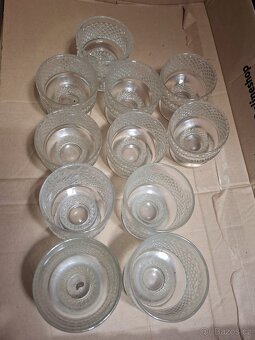 Poháry na zmrzlinu - 7