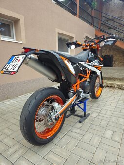 KTM 690 SMC R 2012 - 7