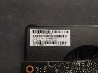 Nvidia quadro p2200 - 7