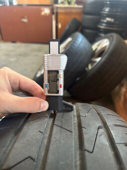 ALU Kola ŠKODA 5x112 R17 PALLAS Letní Pneu 225/45/17 - 7