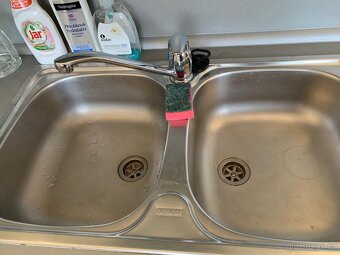 KUCHYŃ MIELE..... ZÁNOVNÍ - 7