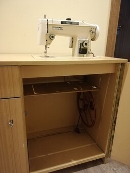 Retro šicí stroj Lucznik - 7