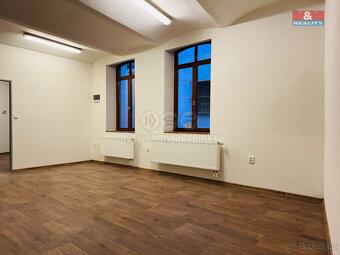 Pronájem bytu 2+1, 70 m², Ostrava, ul. Nádražní - 7