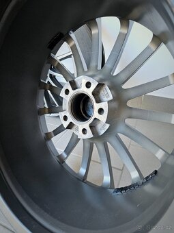 Orig. OZ Superturismo LM 5x120 / 19" - Top - 7