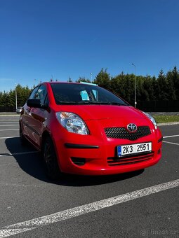 Toyota Yaris - 7