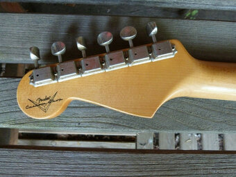 Fender Stratocaster 1956 Custom Shop Relic, vyrobeno v roce - 7