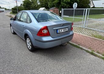 Ford Focus 1,6i Nová STK Tažné klima benzín - 7