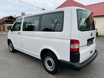 VW TRANSPORTER T5 2.0 TDi SERVISNÍ KNIHA 9.MÍST - 7