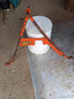 Vari - příslušenství pluh, nastavovací těleso atd. - 7