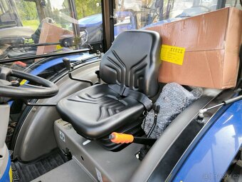 Traktor LOVOL M254 s kabinou - 7