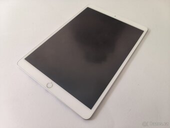 apple ipad air 3 64gb White - 7
