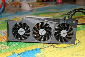 GeForce RTX 3090 Gigabyte - 7