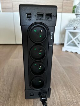 Záložní zdroj Eaton Ellipse PRO 1600 USB - 7