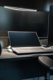 RAZER BLADE 15" RTX 3070 | 32GB DDR5 | 1,5TB M2 NVEe - 7