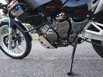 Yamaha XTZ 750 - 7