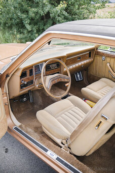 Mercury Monarch Ghia V8 1975 2-Door - 7