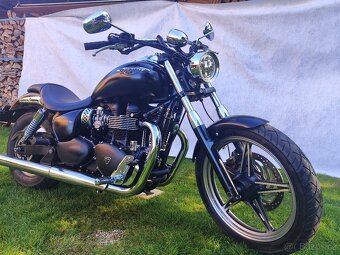 Triumph speedmaster 986 - 7