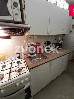 1+kk s balkónem, pěkné a klidné prostředí Zlína - 7