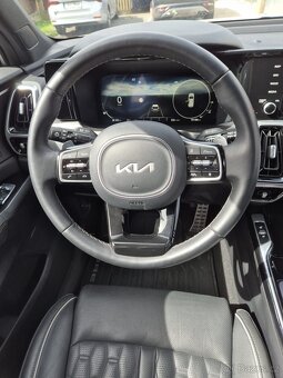 Kia Sorento Premium TOP, 4WD, automat, zanovní stav - 7
