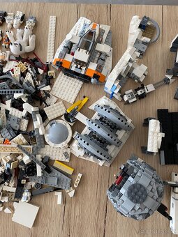 lego 75098 assault on hoth - 7