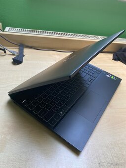 HP PAVILION GAMING 15-Ryzen 5,GTX 1650, SSD 512GB, 15,6" - 7