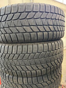 Pneu Bridgestone Blizzak 235/50 R19 - 7