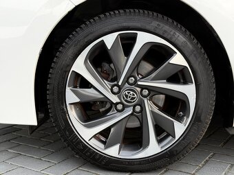 Toyota Corolla 1.6 Valvematic Executive / automat / 2018 - 7