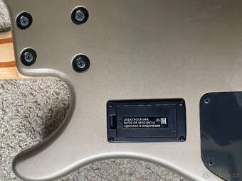 Baskytara Yamaha TRBX304 - 7