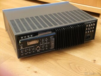 SONY STR-7055 FM/AM stereo přijímač (1972-76) - 7