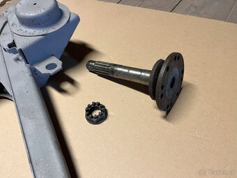 Zadní náprava BMW E10 2002 - 7