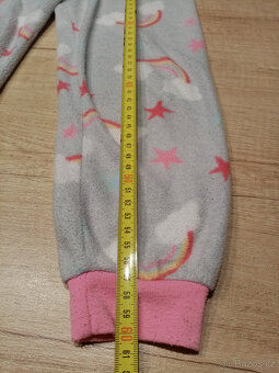 fleecové pyžamo Primark jednorožec vel. 110 - 7