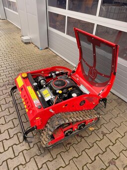 Profesionální - Dálkově ovládaná sekačka na trávu ZANON - 7