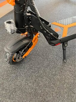 KuKirin G2 Pro – nová, zabalená elektrická koloběžk - 7