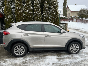 Hyundai Tuscon 1,7 crdi,CZ,1 maj.servis - 7