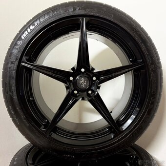 FERRARI 458 ITALIA 5x114.3 R20+DVOUROZM. LETNÍ 5mm - 7