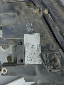 přední světla Audi A4 B6 H7+H7 - 7