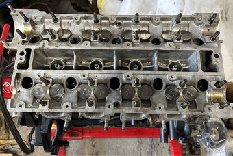 Prodám motor Opel 2.0 16V C20XE 110kw 150 koní - 7